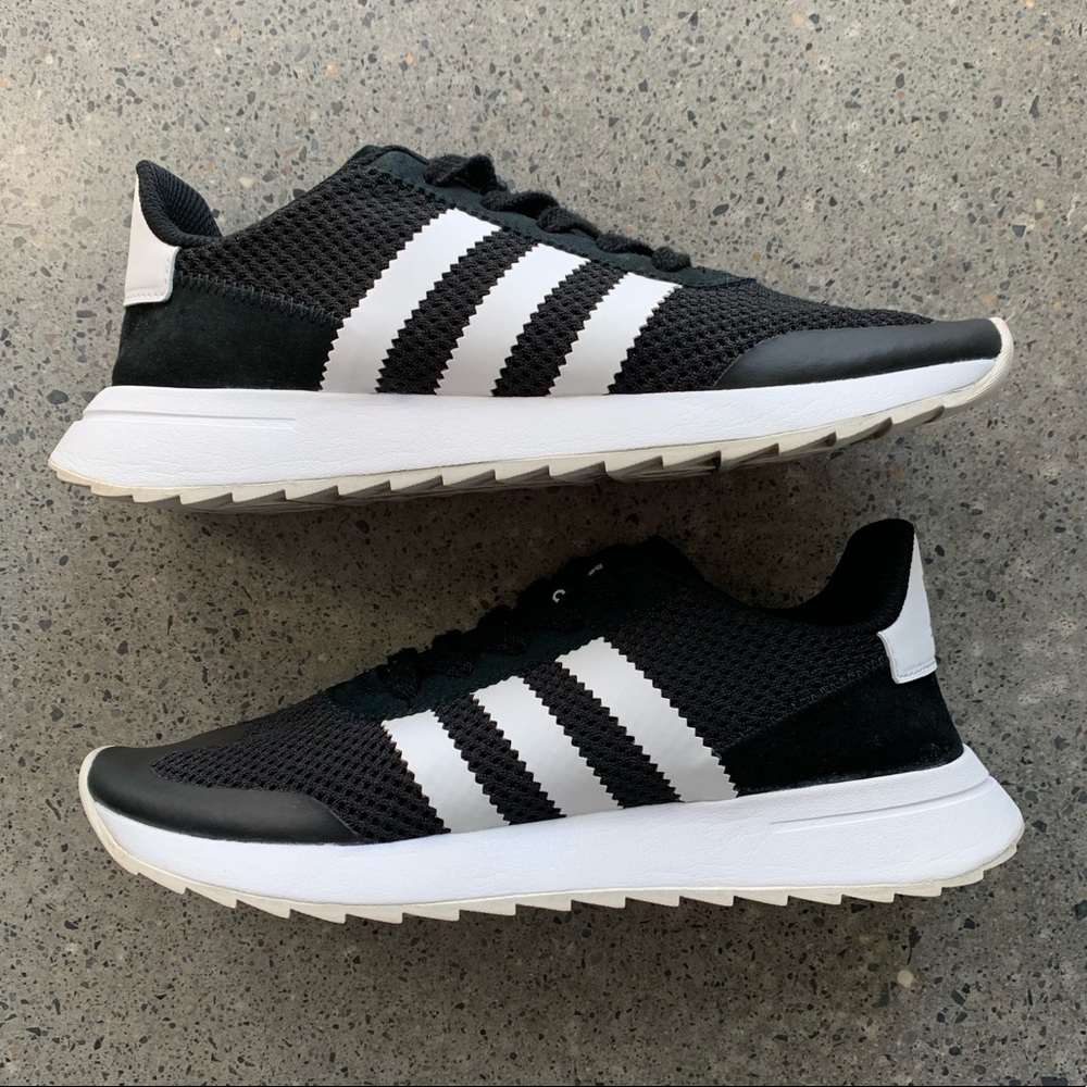 Adidas Flashback Sneaker